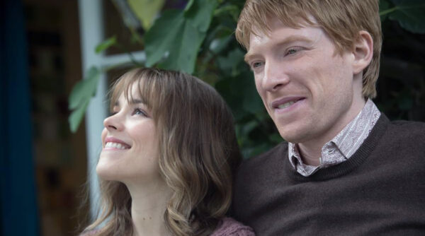 The Best Cozy Rom-Com to Watch This Fall, Based on Your Zodiac Sign